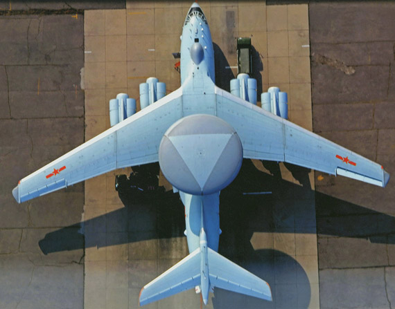 國產空警2000大型預警機主要用于區域預警。