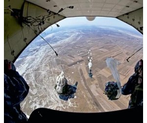 空軍運(yùn)輸機(jī)部隊(duì)重裝投送實(shí)戰(zhàn)化訓(xùn)練錘煉精兵