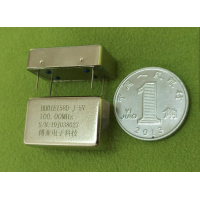 BH01E1系列矮殼低相噪高穩100MHZ