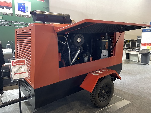 信然集團(tuán)閃耀第十屆中國(guó)（北京）軍事智能技術(shù)裝備博覽會(huì)CMITE 2025